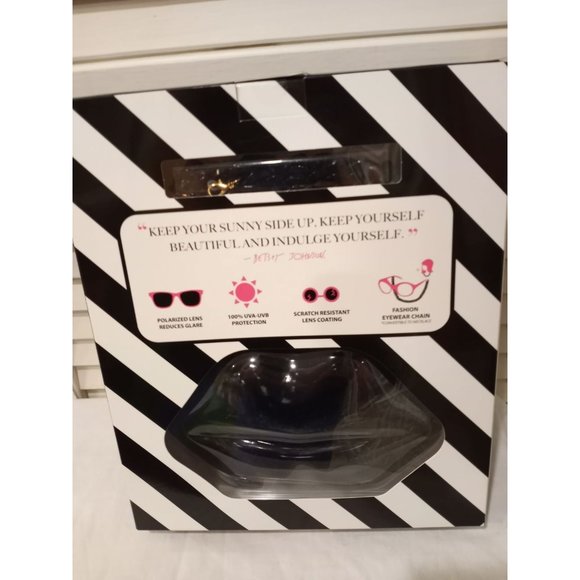 New! Betsey Johnson polarized sunglasses set black - Picture 6 of 7